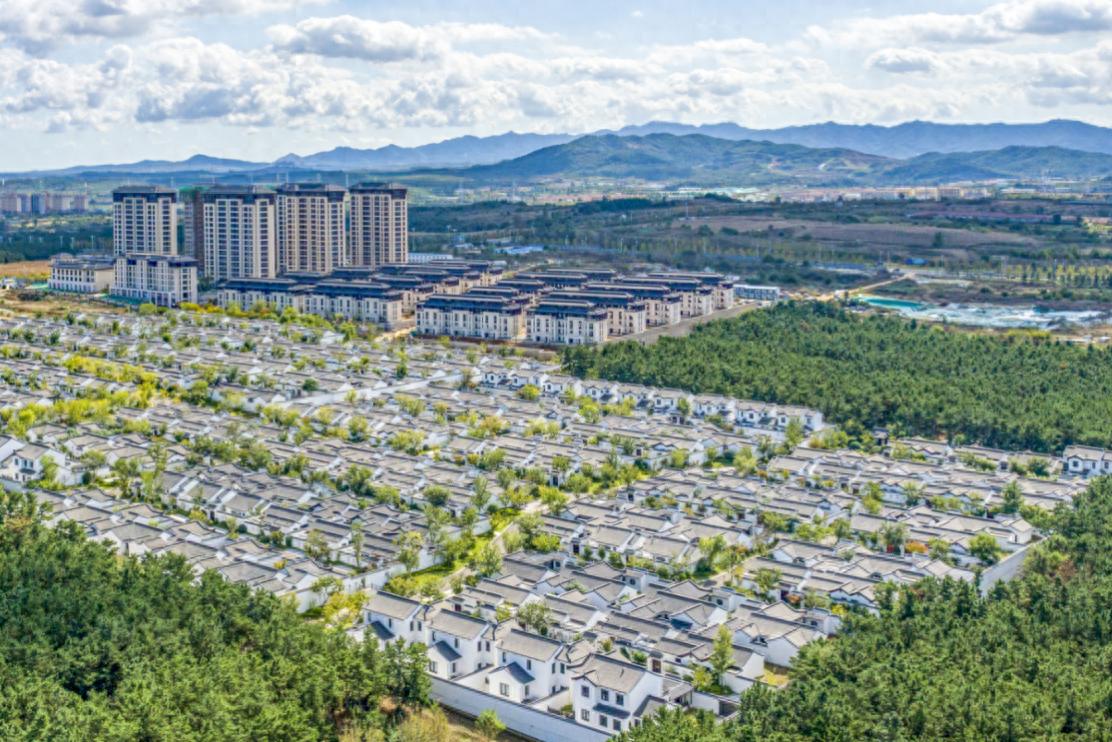 城投聽海林居社群?jiǎn)⒛唬_啟業(yè)主多彩生活新篇！